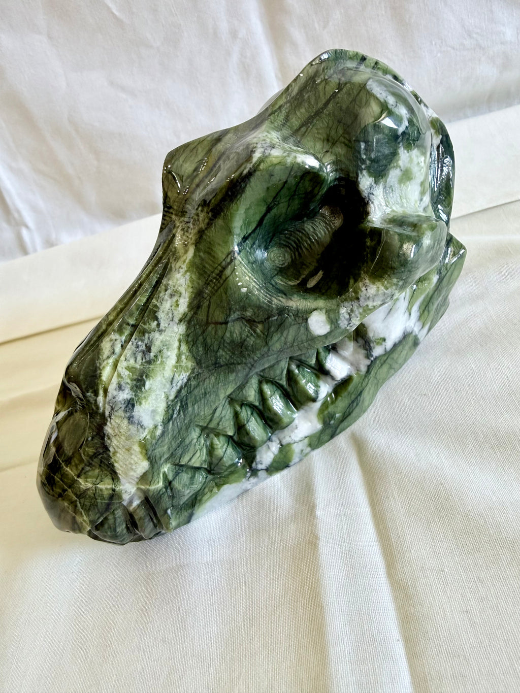 Xiuyan Jade Skull